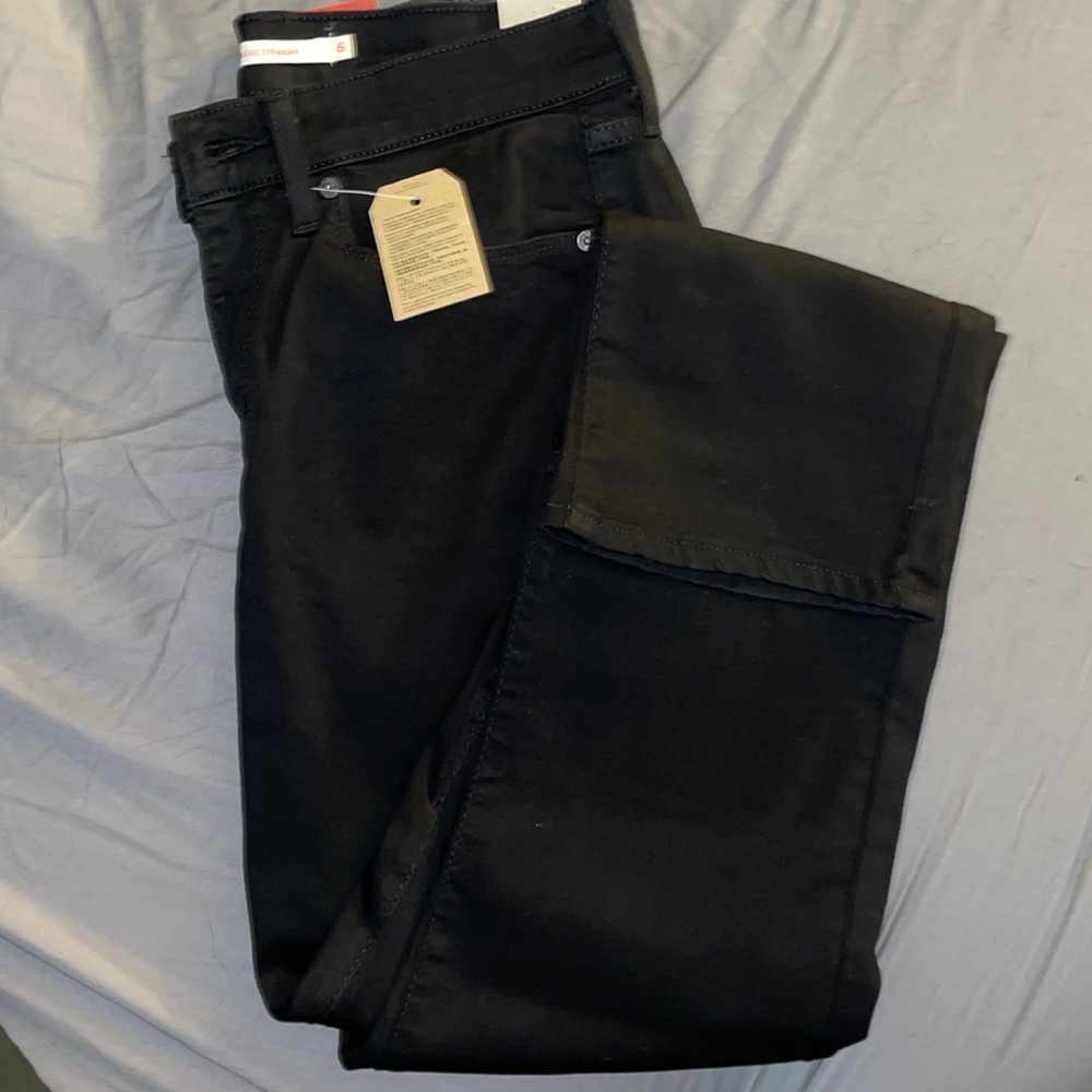 NWT Levi's Jeans